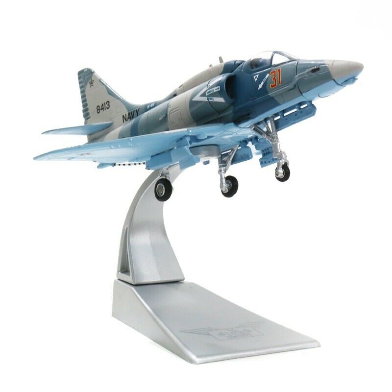 CORGI DOUGLAS A-4M SKYHAWK USN VF-126