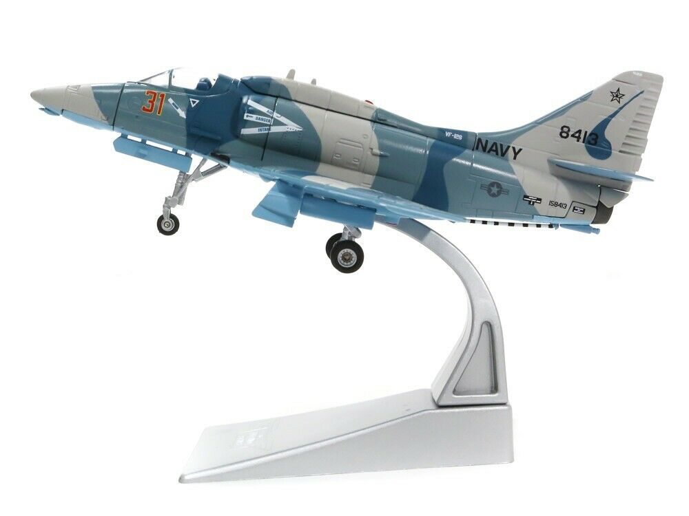 CORGI DOUGLAS A-4M SKYHAWK USN VF-126
