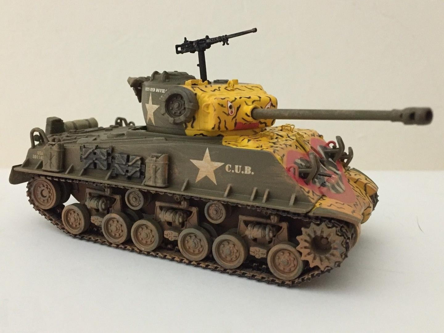 CORGI M4A3E8 SHERMAN TANK "TIGER FACE" US ARMY