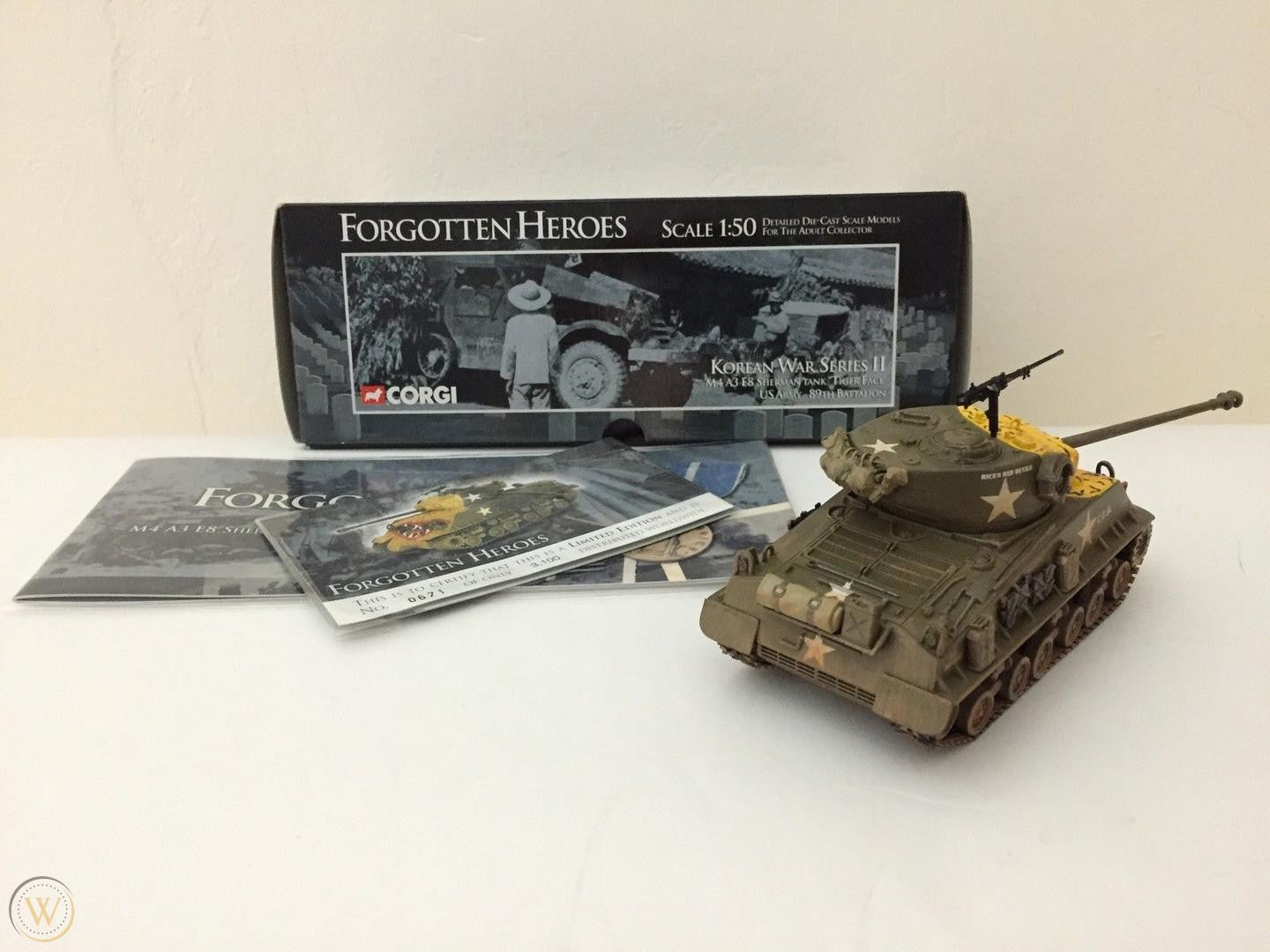 CORGI M4A3E8 SHERMAN TANK "TIGER FACE" US ARMY