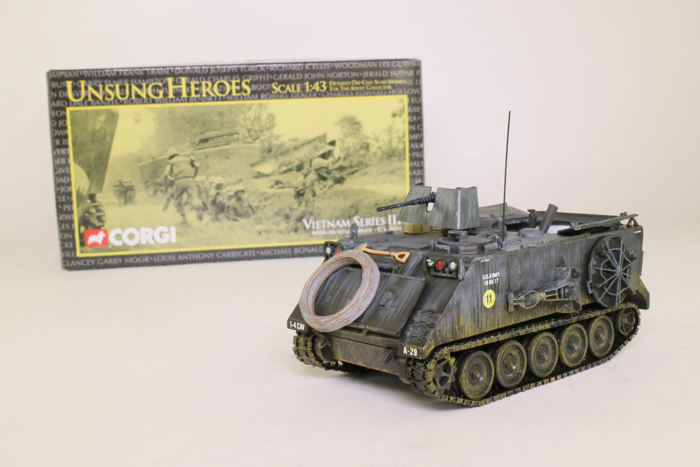 CORGI  M106 MORTAR CARRIER US ARMY