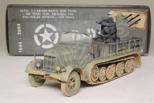 CORGI SD.KFZ.7/1 KRAUSS-MAFFEI  HALF TRACK FRANCE 1944