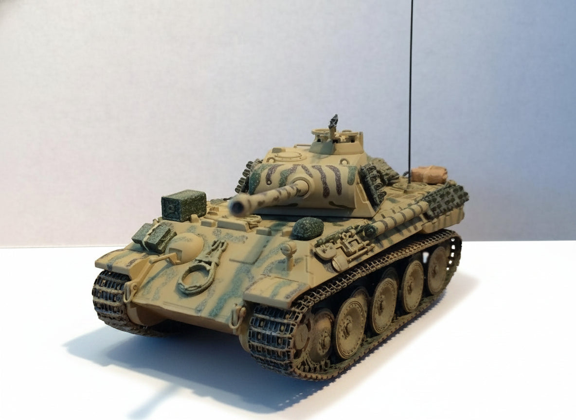 CORGI MAN SD.KFZ.171 PANTHER GERMAN ARMY 4TH COMPANY 1944