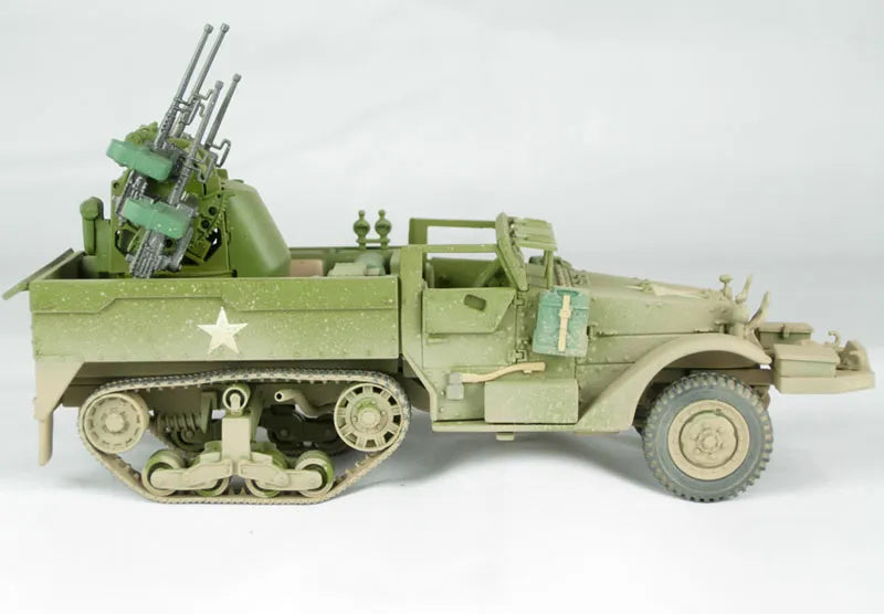 CORGI  M3 HALF-TRACK US ARMY KOREA 1951