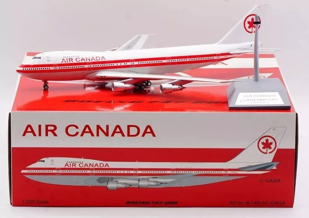 WB MODELS B747-233BM AIR CANADA REG: C-GAGA