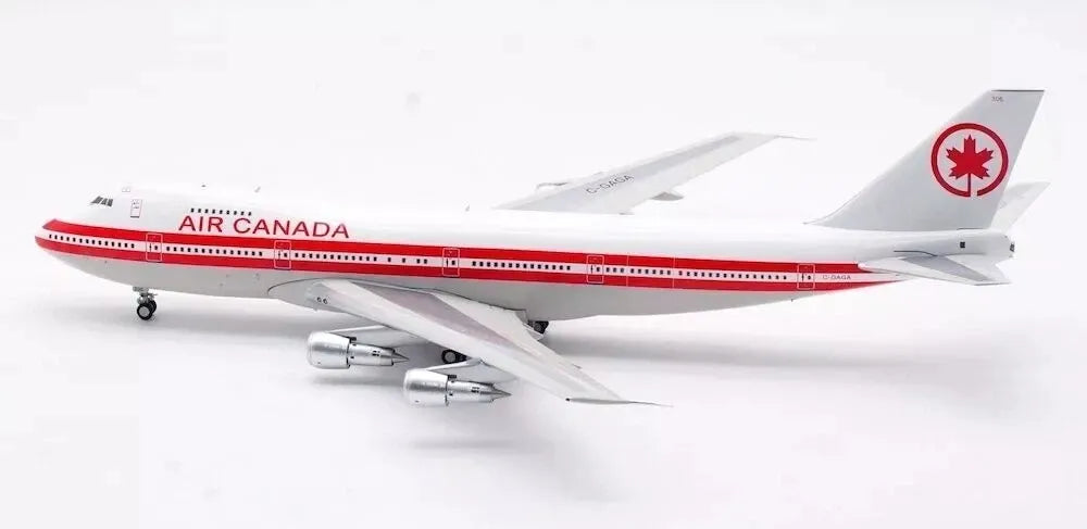 WB MODELS B747-233BM AIR CANADA REG: C-GAGA