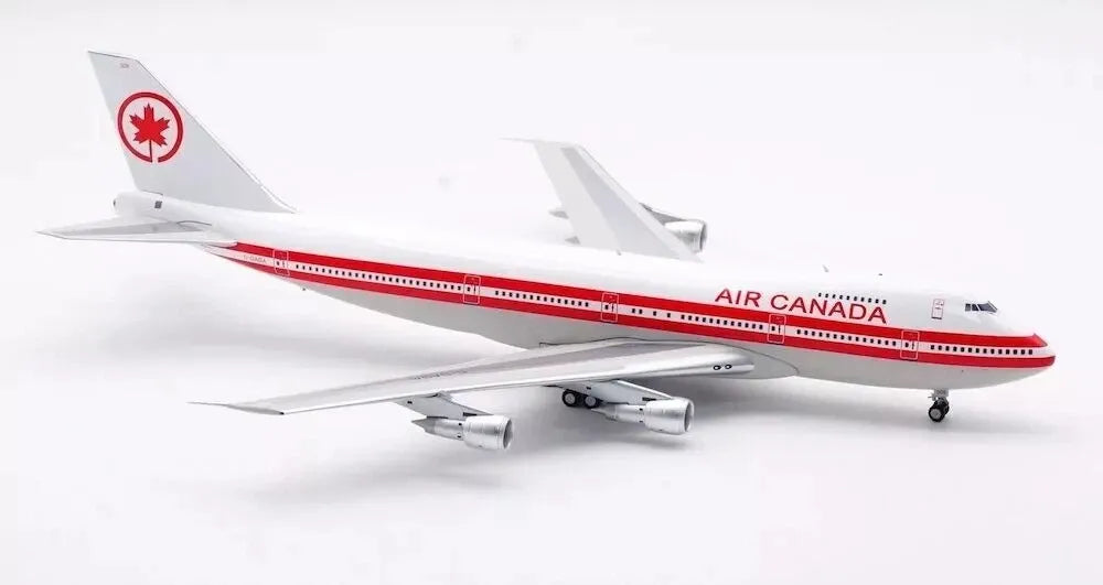 WB MODELS B747-233BM AIR CANADA REG: C-GAGA