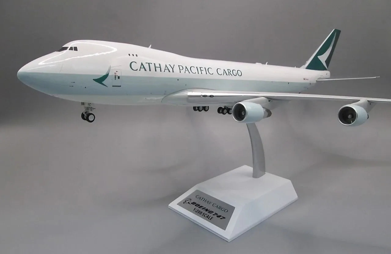 WB MODELS  B747-400 CATHAY CARGO REG: B-LIC