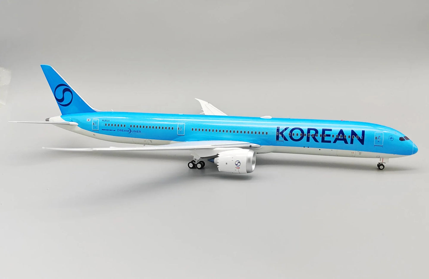 WB MODELS B787-10 DREAMLINER KOREAN AIR REG: HL8515