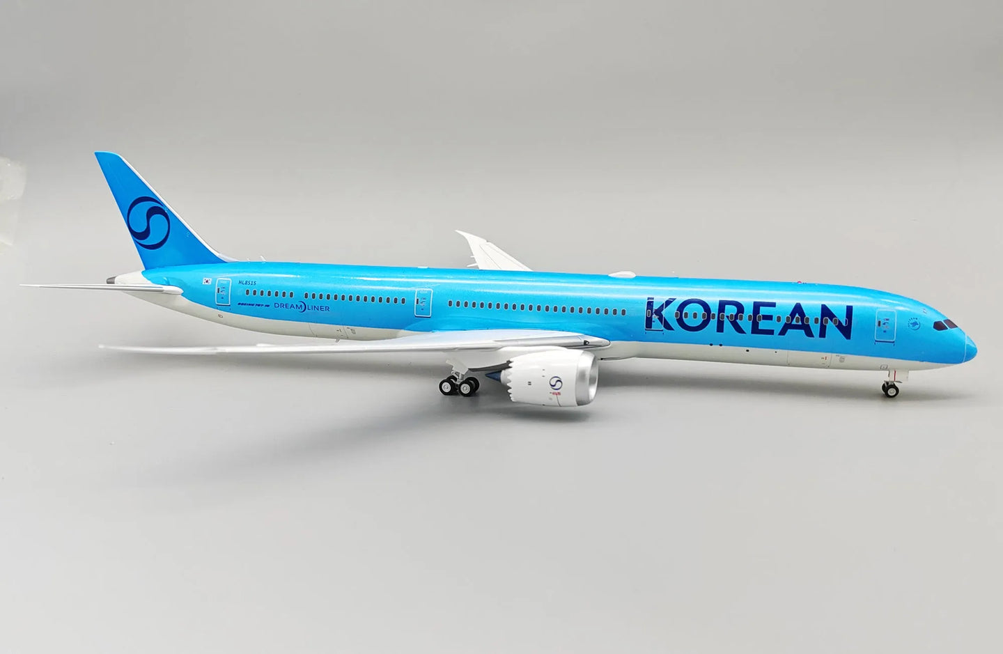 WB MODELS B787-10 DREAMLINER KOREAN AIR REG: HL8515