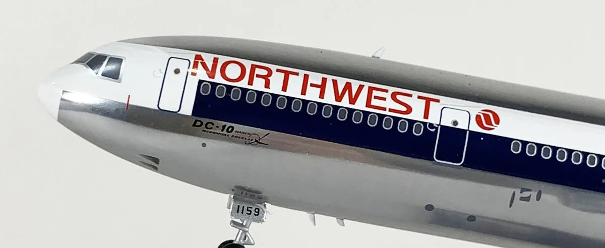 WB MODELS DC-10-40 NORTHWEST AIRLINES (POLISHED) REG: N159US