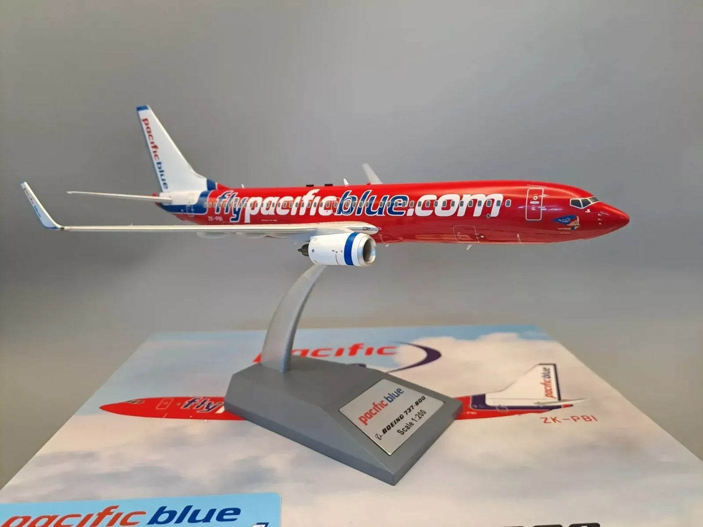 WB MODELS PACIFIC BLUE AIRLINES B737-8FE REG: ZK-PBI
