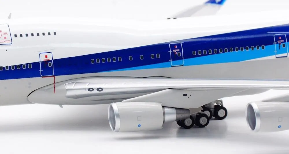WB MODELS B747-481 ALL NIPPON AIRWAYS REG: JA8097