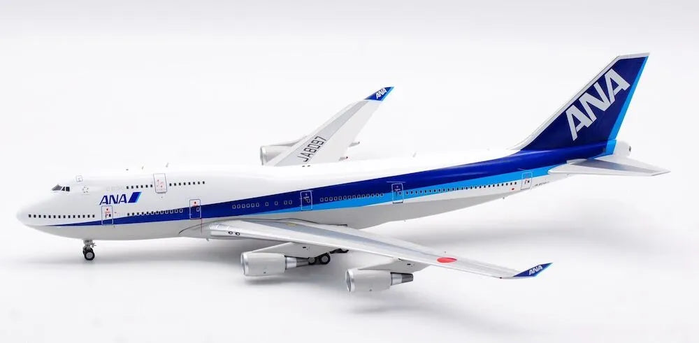 WB MODELS B747-481 ALL NIPPON AIRWAYS REG: JA8097
