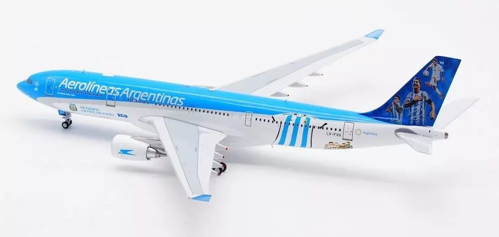 WB MODELS A330-202 AEROLINEAS ARGENTINAS REG: LV-FVH