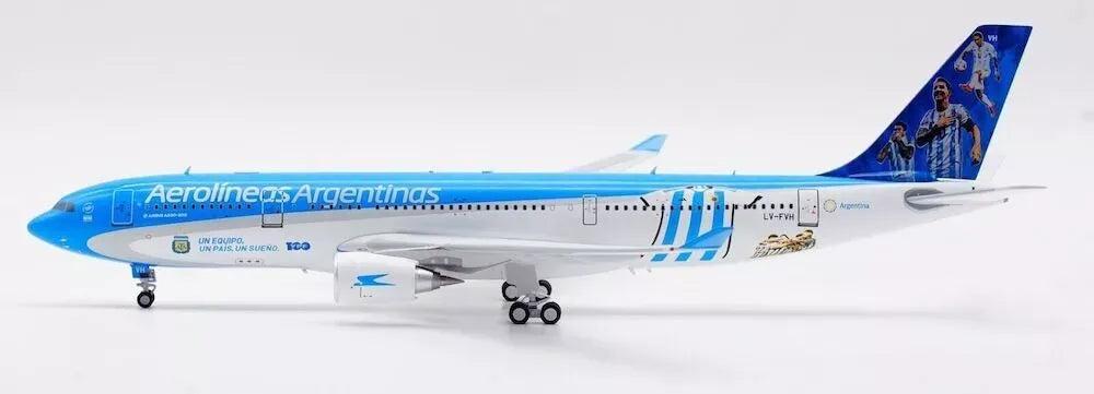 WB MODELS A330-202 AEROLINEAS ARGENTINAS REG: LV-FVH