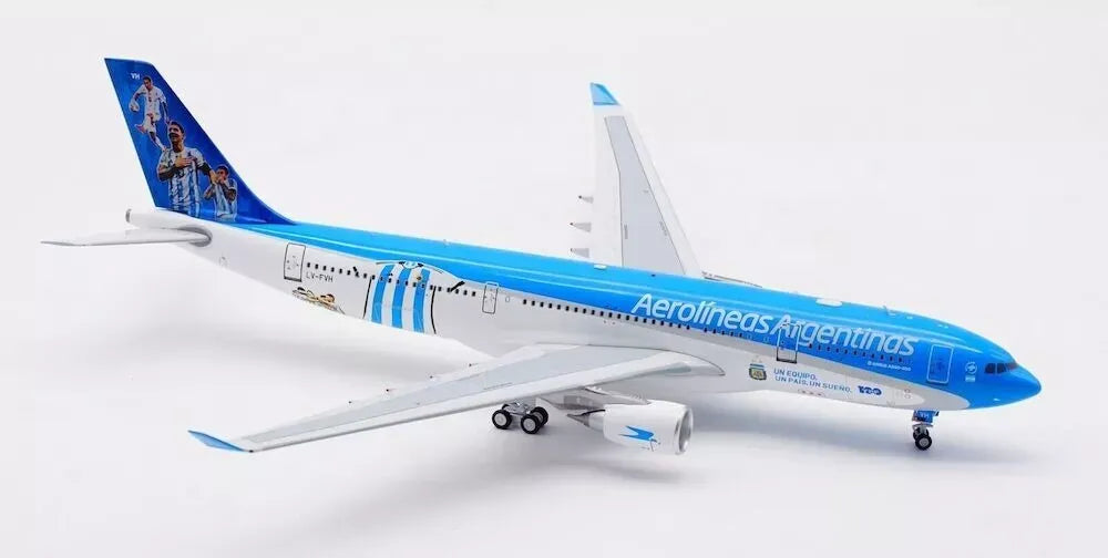 WB MODELS A330-202 AEROLINEAS ARGENTINAS REG: LV-FVH