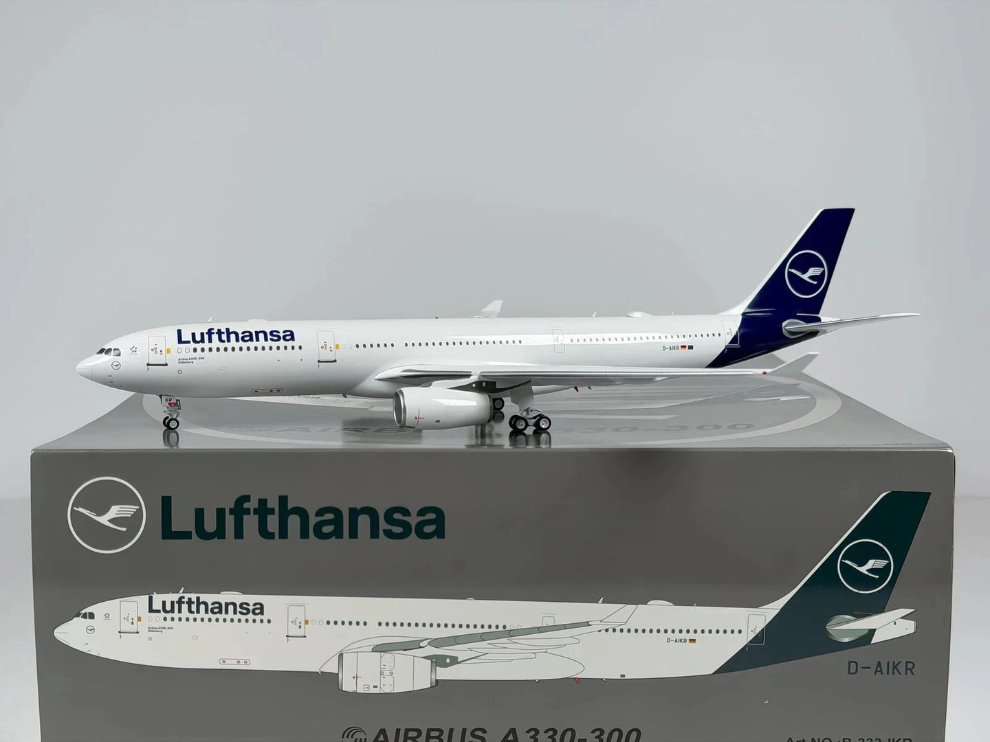 WB MODELS A330-343 LUFTHANSA REG: D-AIKR