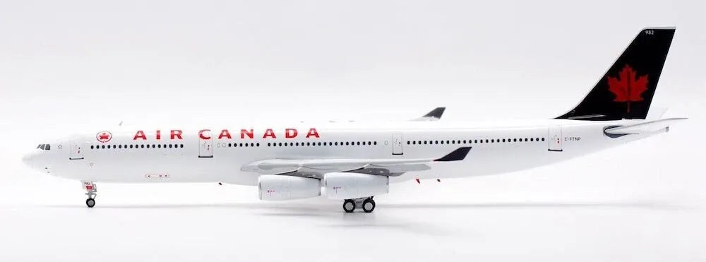 WB MODELS A340-300 AIR CANADA REG: C-FTNP