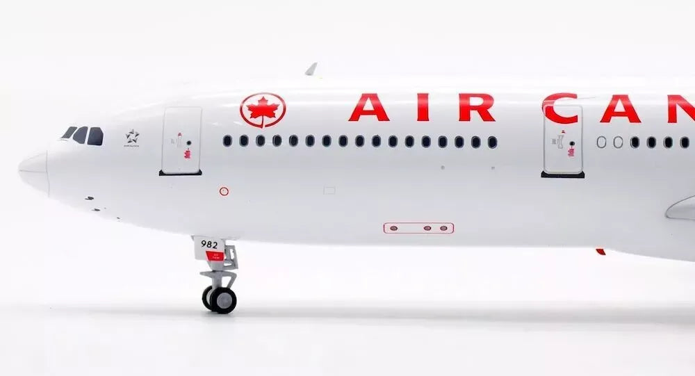 WB MODELS A340-300 AIR CANADA REG: C-FTNP