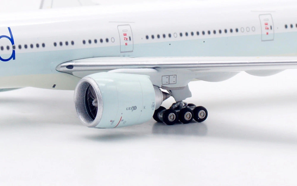 WB MODELS B777-367ER CATHAY PACIFIC "ONEWORLD" (DETACHABLE GEAR) REG: B-KQM