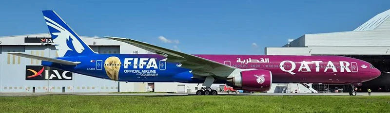 WB MODELS B777-3DZER QATAR AIRWAYS (DETACHABLE GEAR) REG: A7-BEH
