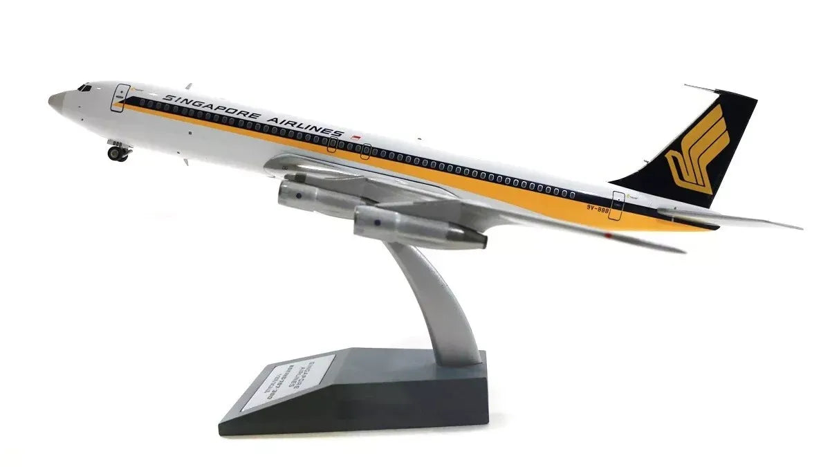 WB MODELS B707-312B SINGAPORE AIRLINES REG: 9V-BBB