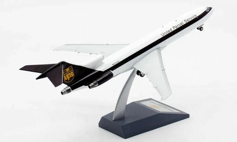 WB MODELS B727-200 UPS REG: N207UP