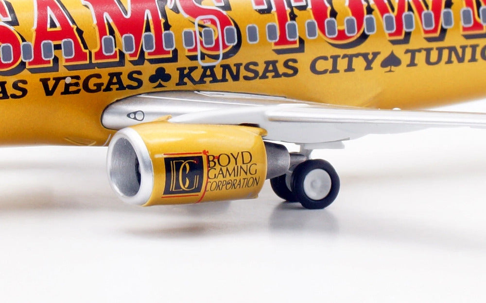 WB MODELS B737-3Q8 WESTERN PACIFIC AIRLINES "SAMS TOWN" REG: N956WP