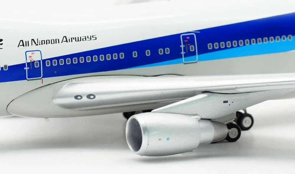 WB MODELS B747-200 ANA REG: JA8175