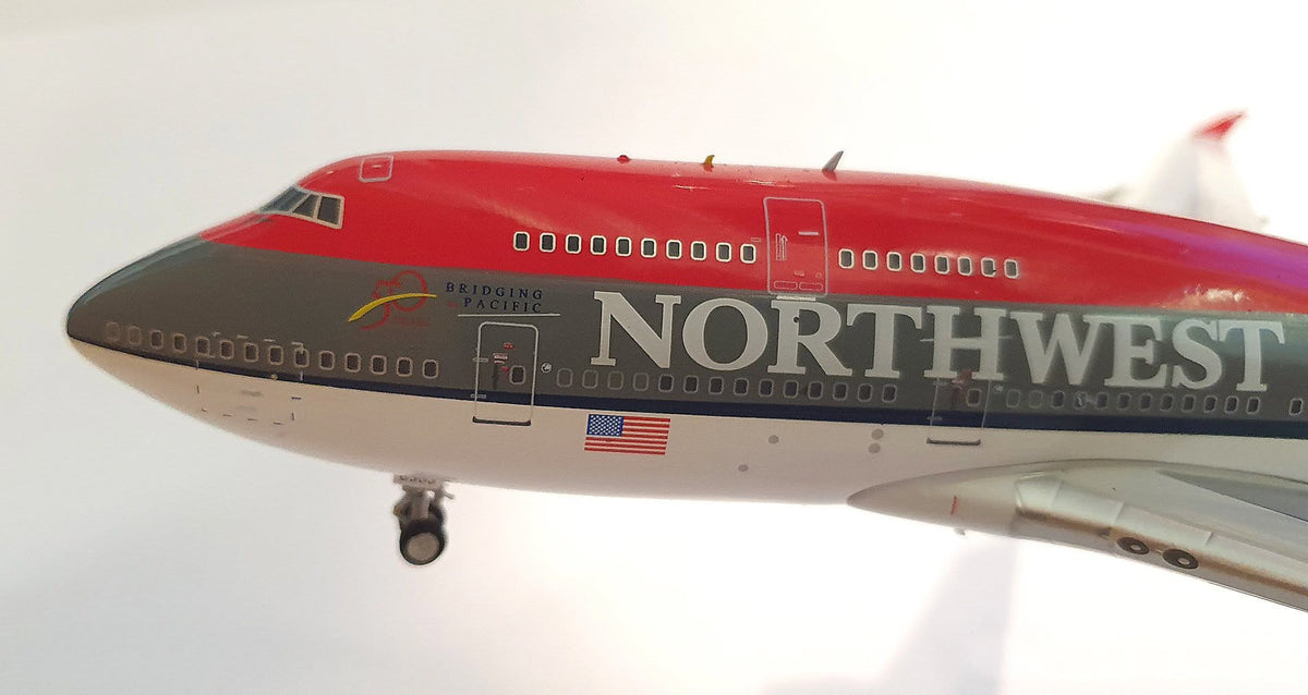 WB MODELS B747 NORTHWEST AIRLINES REG: N665US