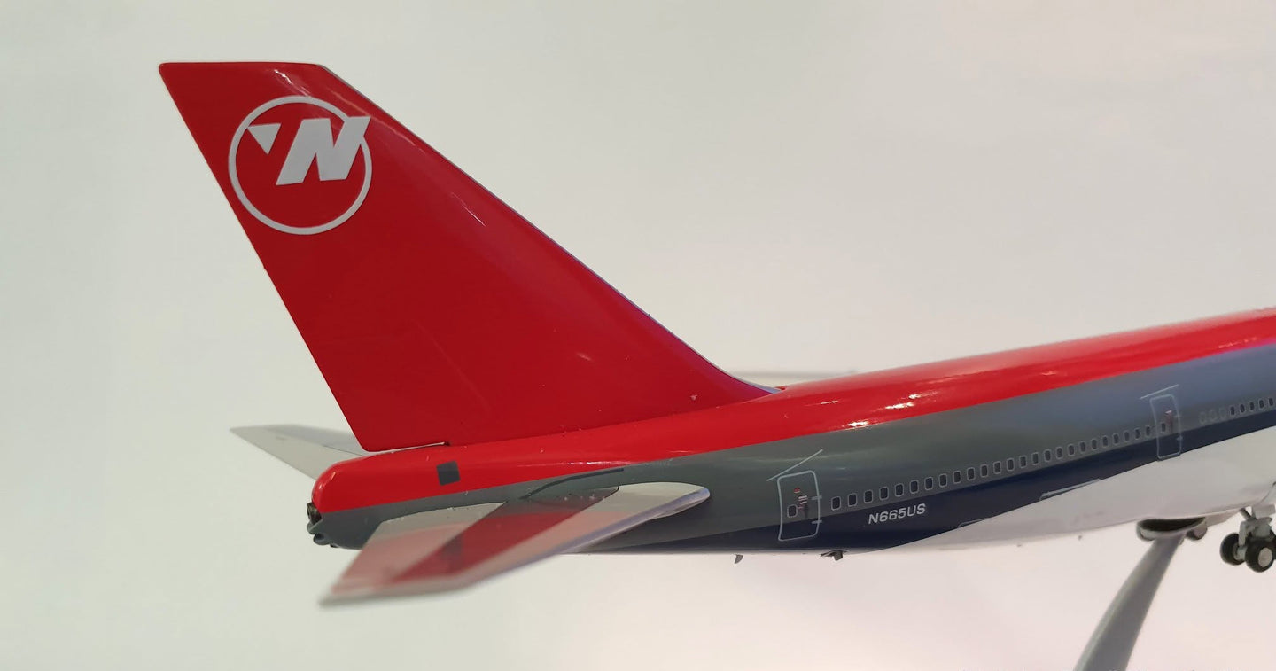 WB MODELS B747 NORTHWEST AIRLINES REG: N665US