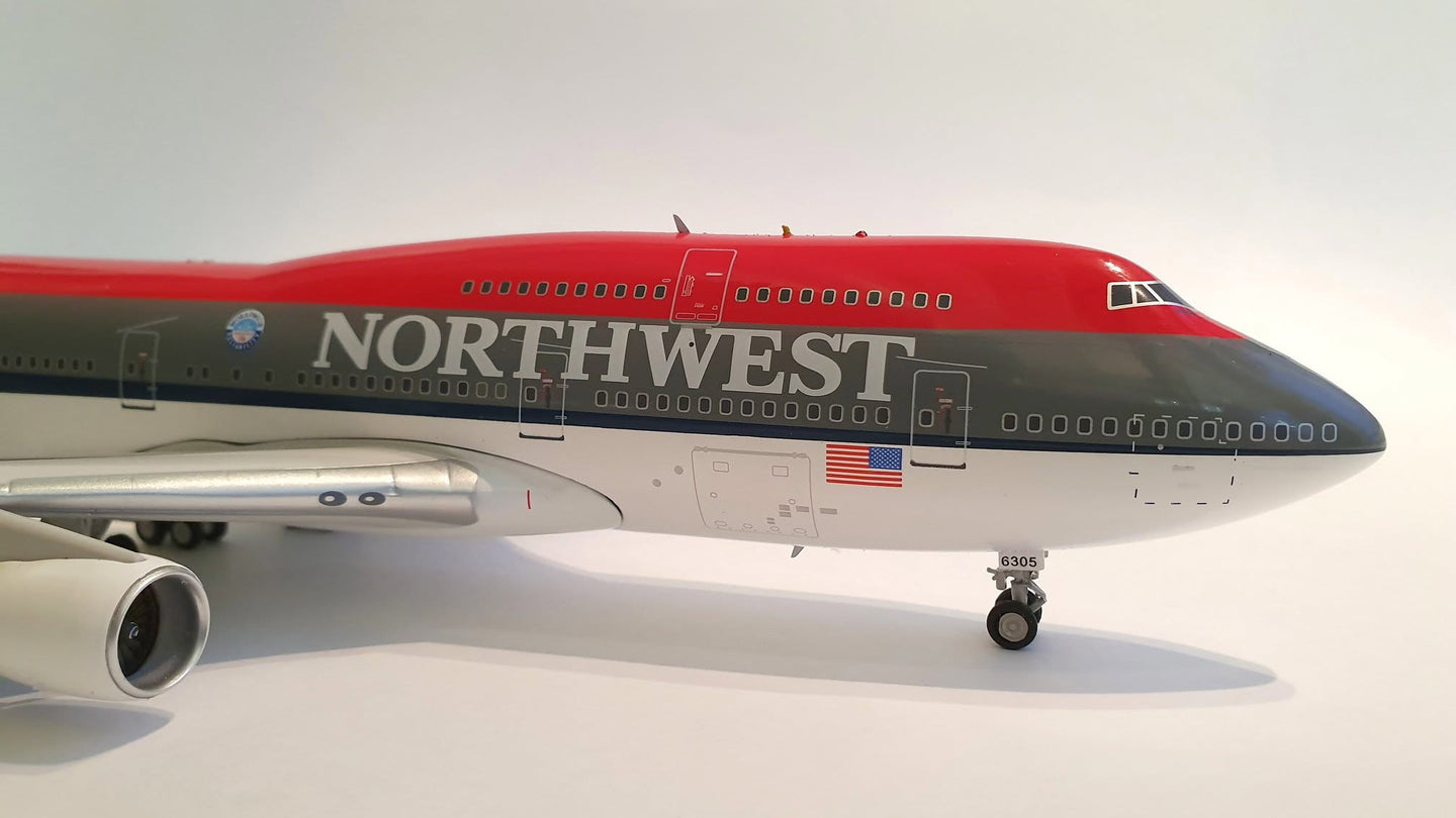 WB MODELS B747 NORTHWEST AIRLINES REG: N665US