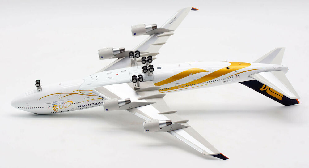 WB MODELS B747-400 SINGAPORE AIRLINES REG: 9V-SMZ