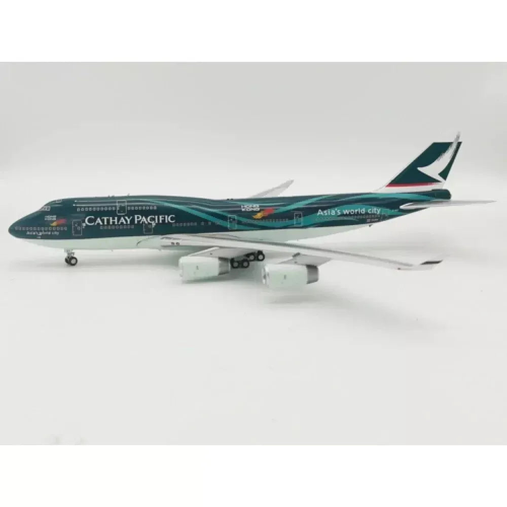 WBMODELS B747- 400 CATHAY PACIFIC REG: B-HOY WITH STAND