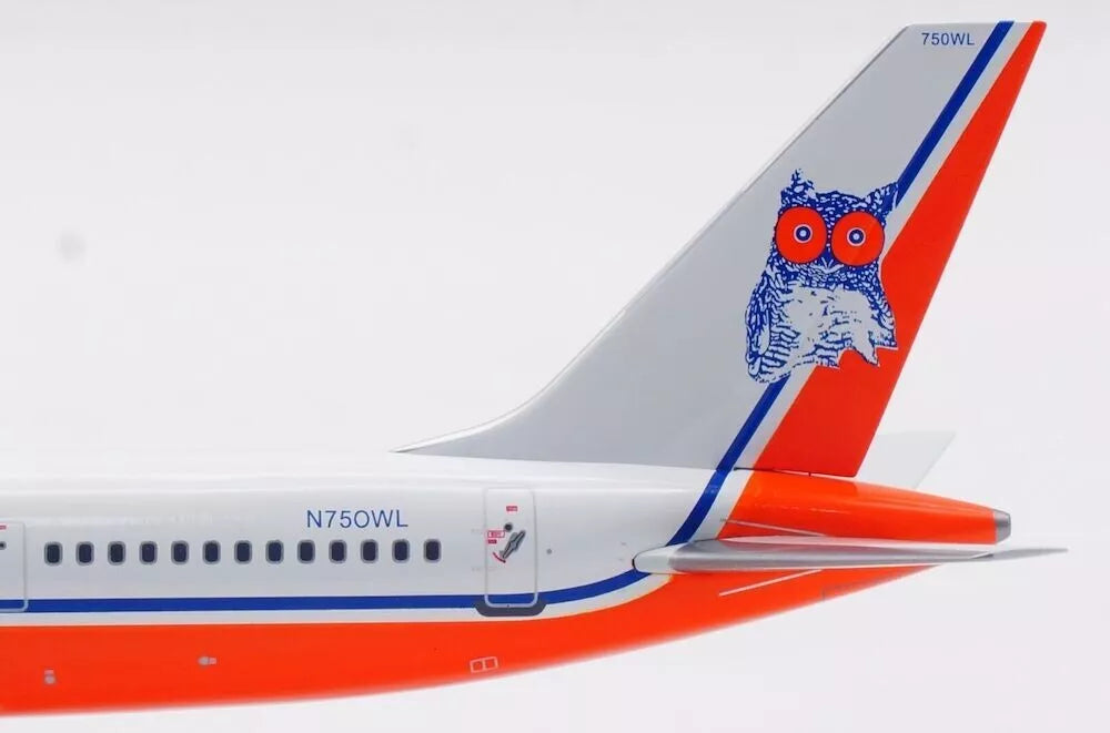 WB MODELS B757-2G5 HOOTERS AIR REG: N750WL