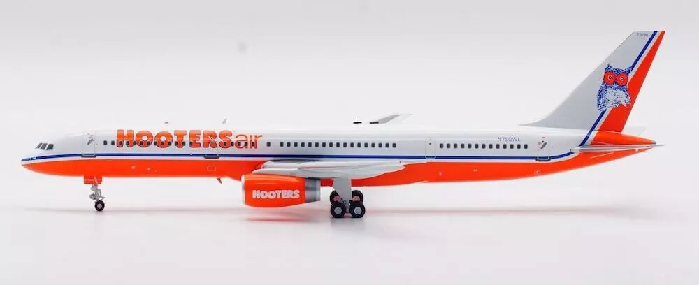 WB MODELS B757-2G5 HOOTERS AIR REG: N750WL