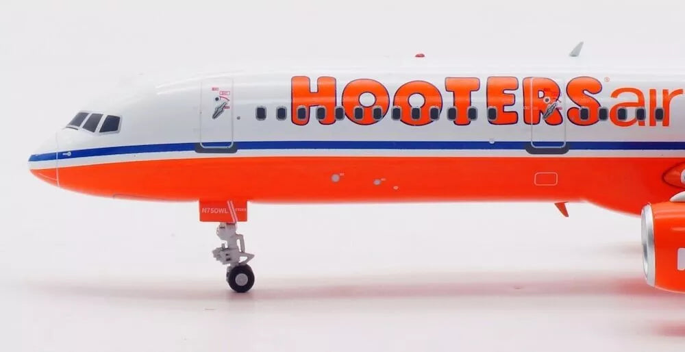 WB MODELS B757-2G5 HOOTERS AIR REG: N750WL