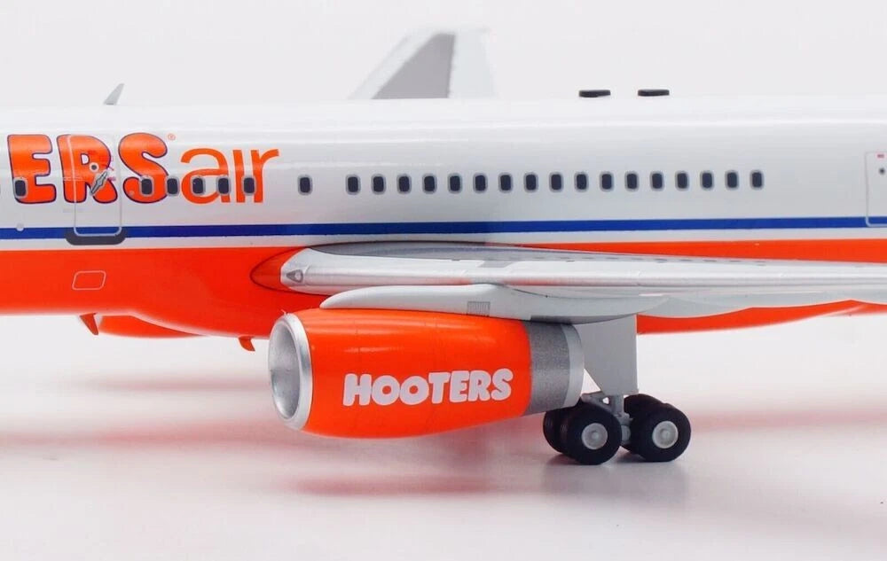 WB MODELS B757-2G5 HOOTERS AIR REG: N750WL