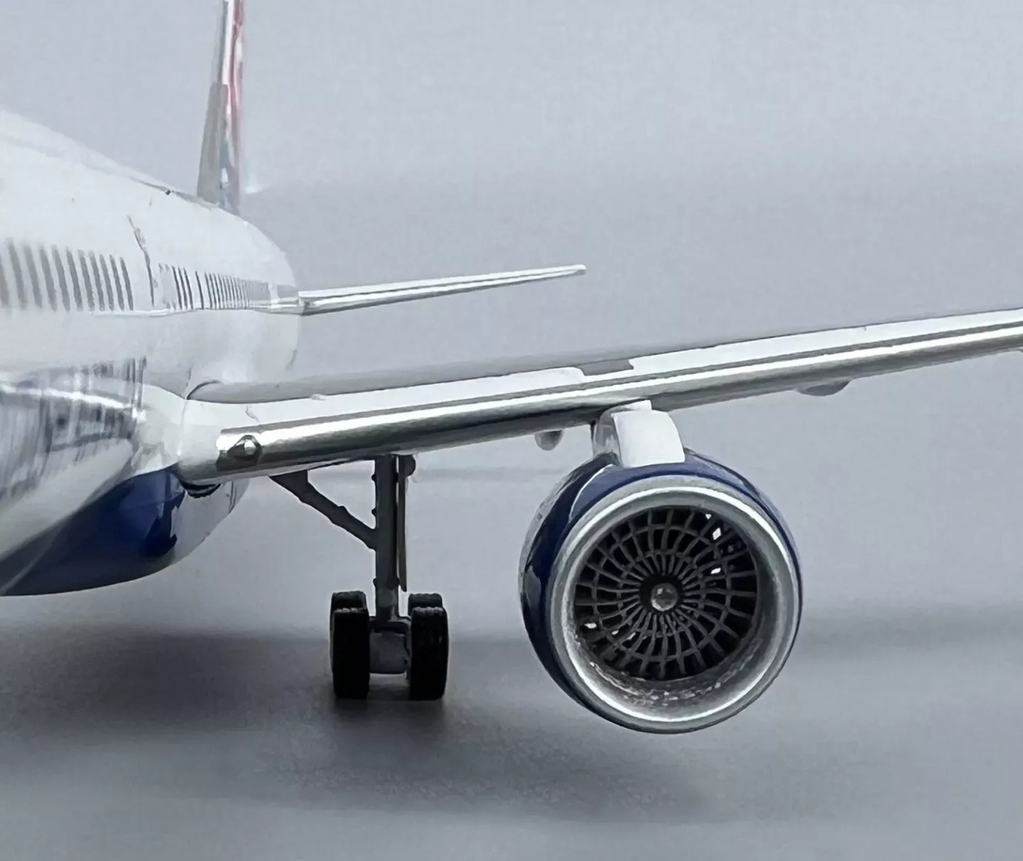 WB MODELS B757-236 BRITISH AIRWAYS REG: G-BIKB