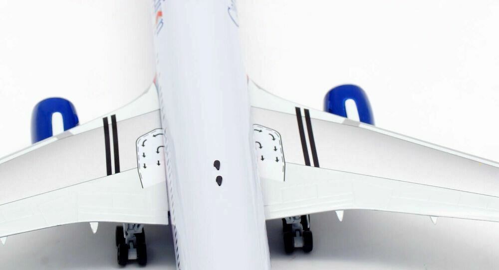 WB MODELS B767-300 CANADIAN AIRLINES REG: C-GSCA