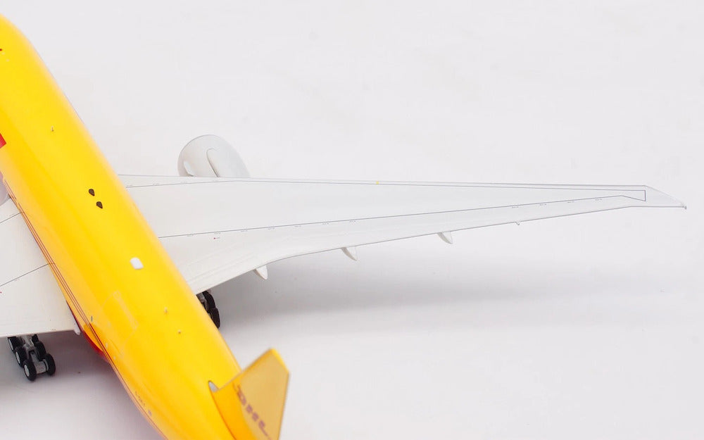 WB MODELS B777-F DHL REG: G-DHLY
