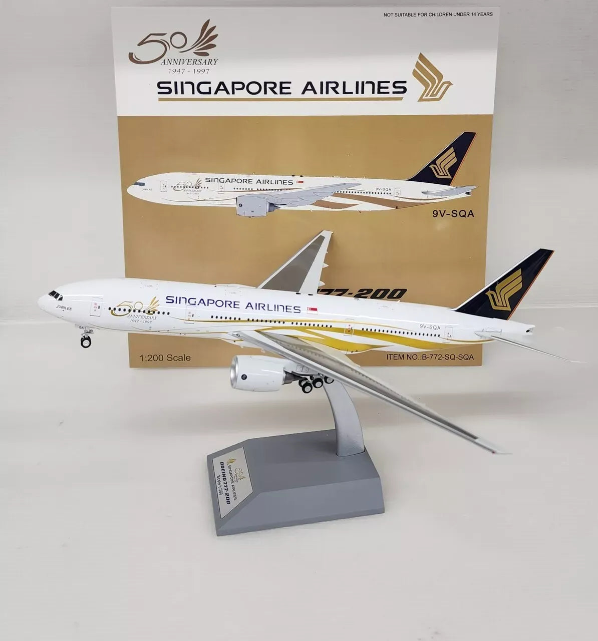 WB MODELS B777-212/ER SINGAPORE AIRLINES REG: 9V-SQA