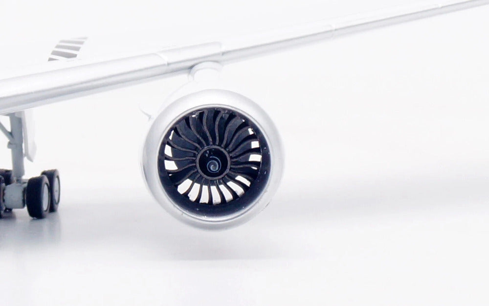 WB MODELS B787-8 DREAMLINER JAPAN AIR LINES (JAL) REG: JA823J "EXPO CELEBRATION"