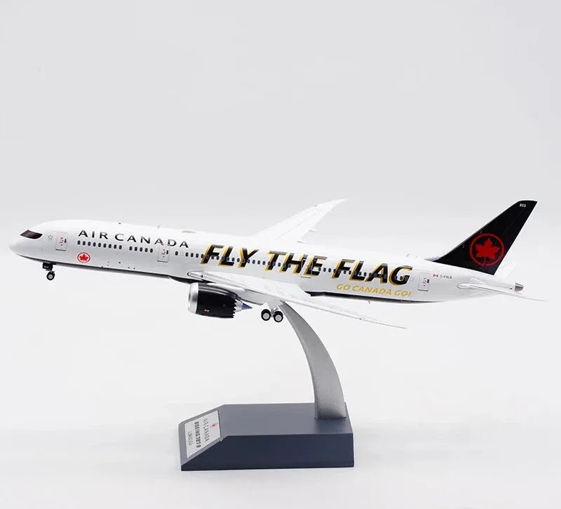 WB MODELS B787-9 AIR CANADA "FLY THE FLAG" REG: C-FVLQ