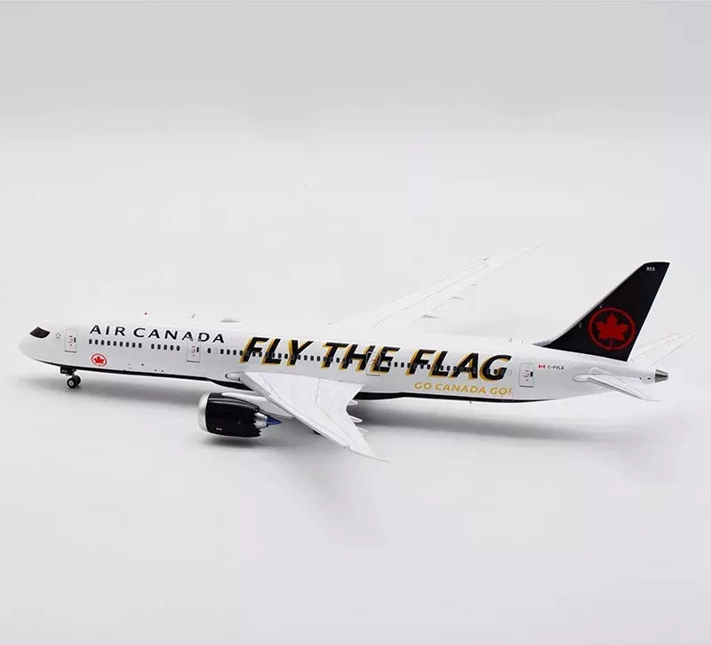 WB MODELS B787-9 AIR CANADA "FLY THE FLAG" REG: C-FVLQ