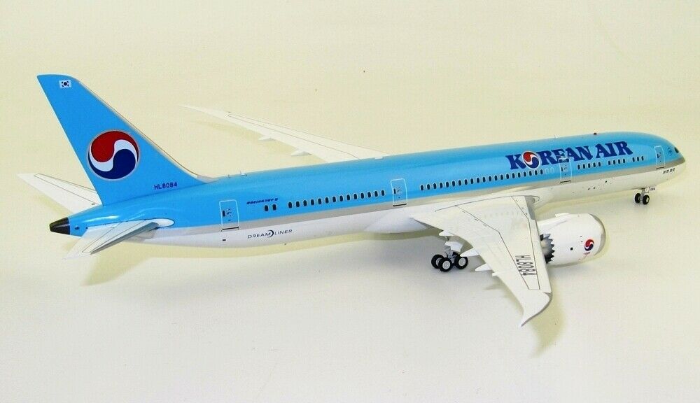 WB MODELS B787-9 DREAMLINER KOREAN AIR REG: HL8084