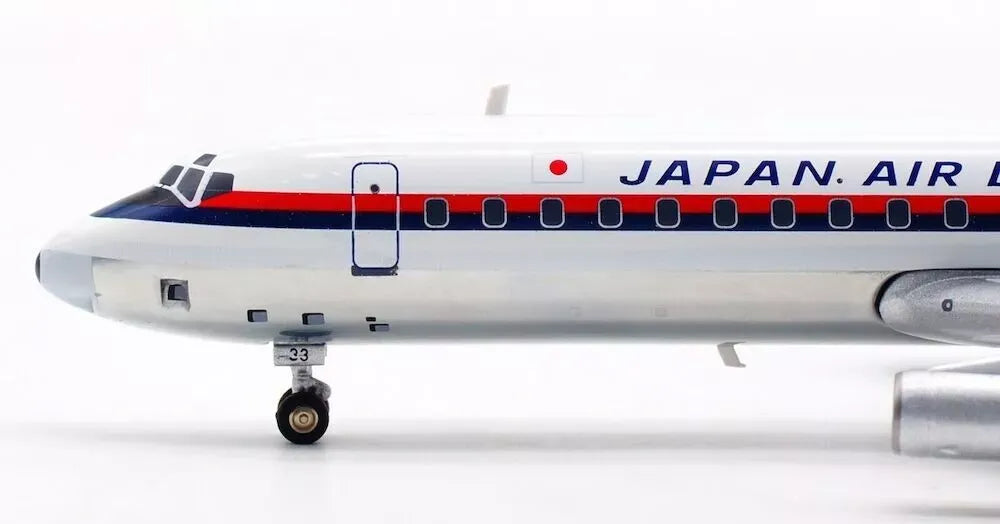 WB MODELS DC-8-62 JAPAN AIR LINES REG:JA8033