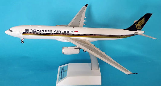 WB MODELS A330-300 SINGAPORE AIRLINES REG: 9V-SGG