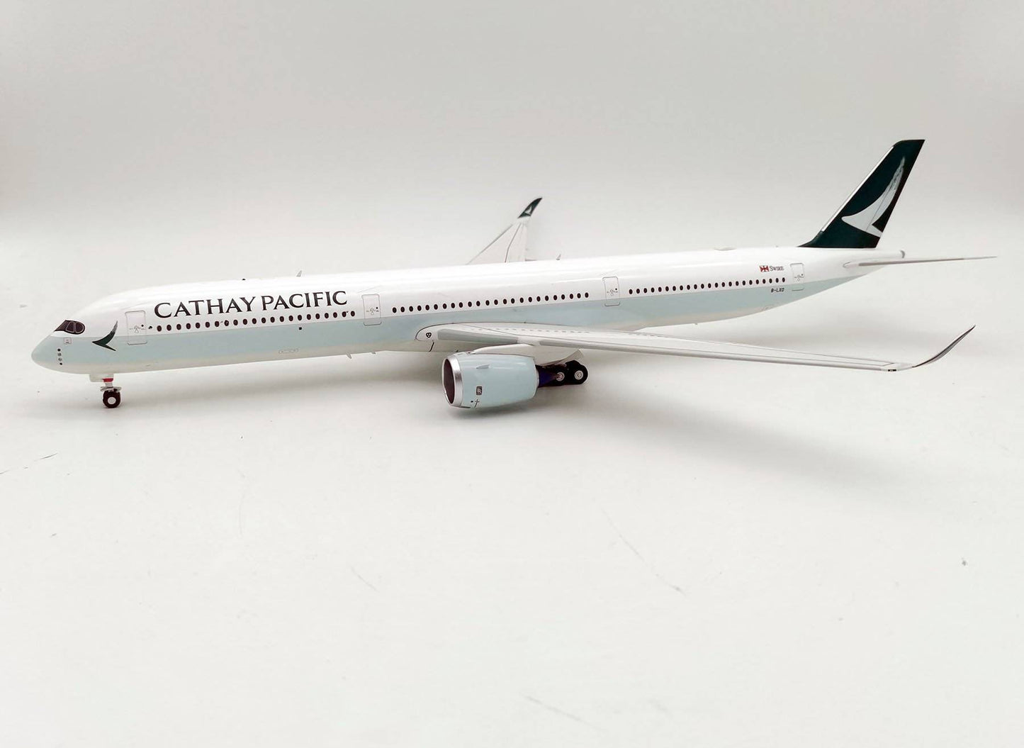 WB MODELS A350-1041 CATHAY PACIFIC AIRWAYS REG: B-LXO